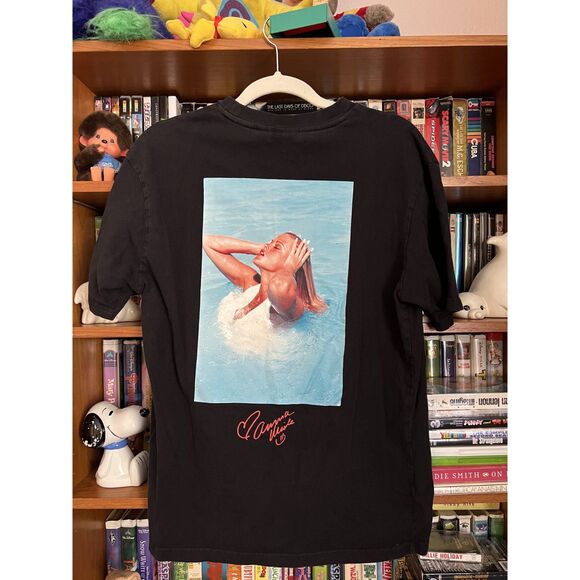 Mens Guess Anna Nicole Smith photo t shirt Small - Picture 1 of 3